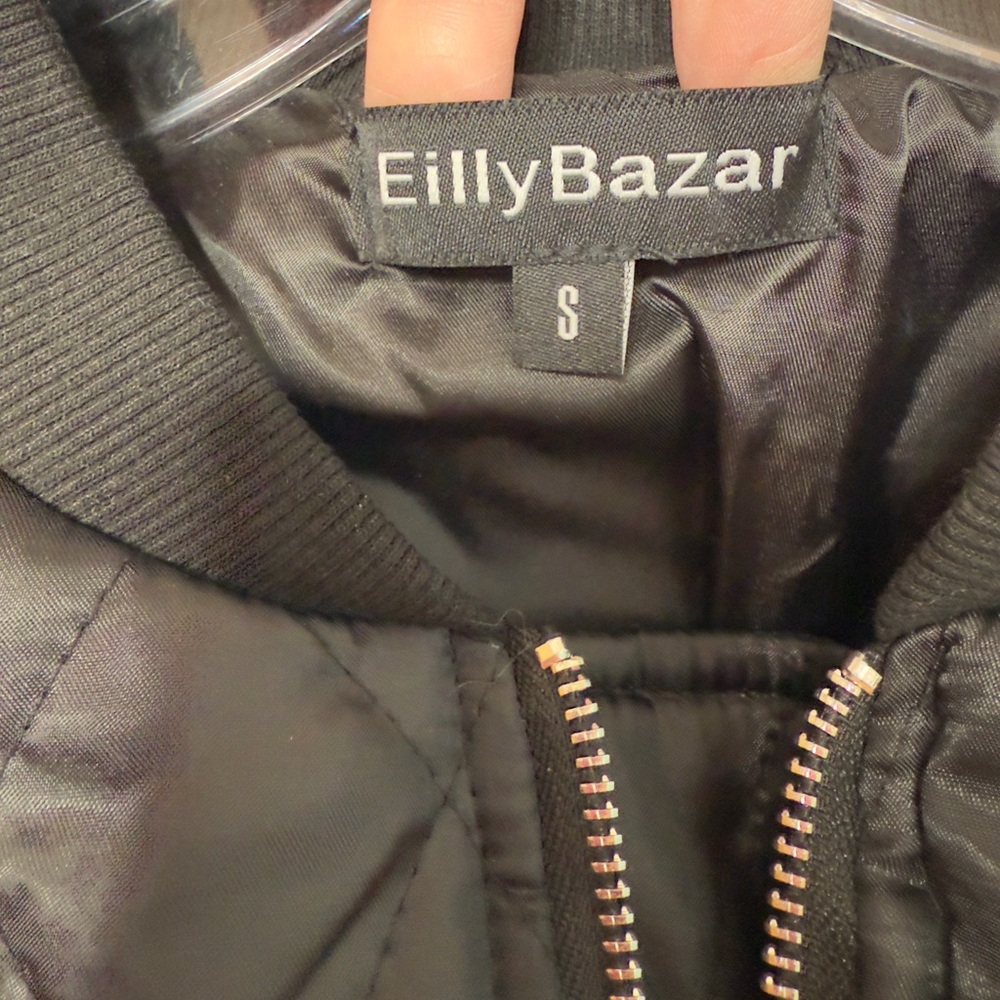 Eilly Bazar Women’s Black Quilted Bomber Jacket Small - Picture 5 of 7